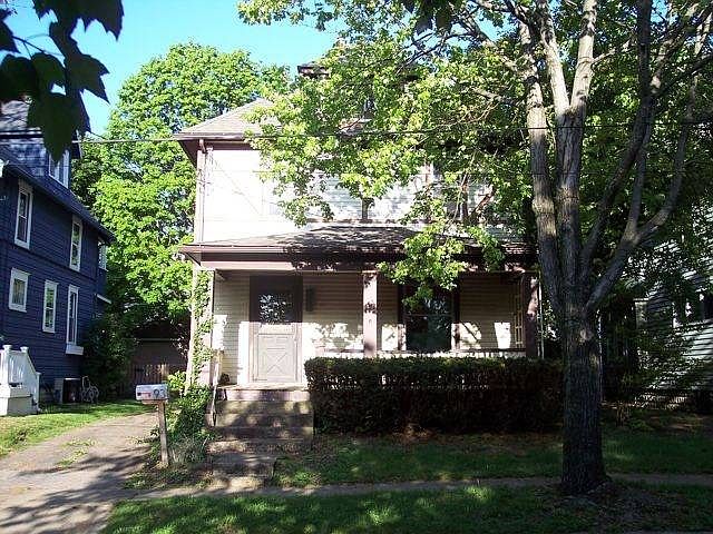 1st image of 93 Paige Ave