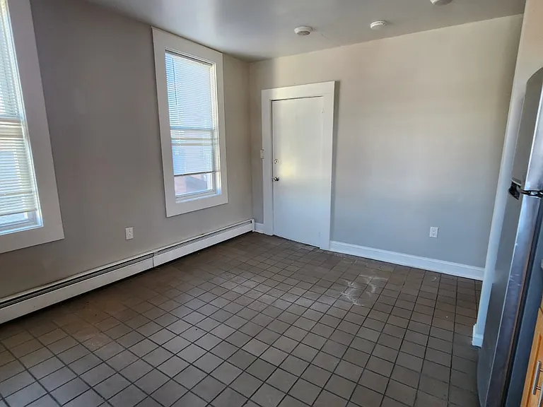 533 Chapel St #5A5 — Photo 13