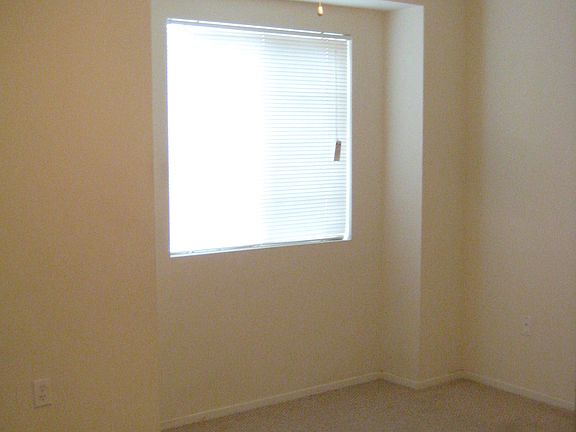 4th image of 600 Hosking Ave APT 31B