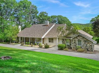 5 Sail Harbour Dr, Sherman, CT 06784