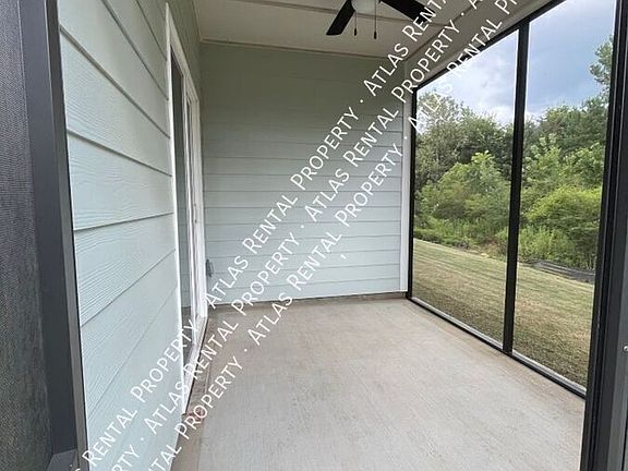 3rd image of 22725 Duffee Ln
