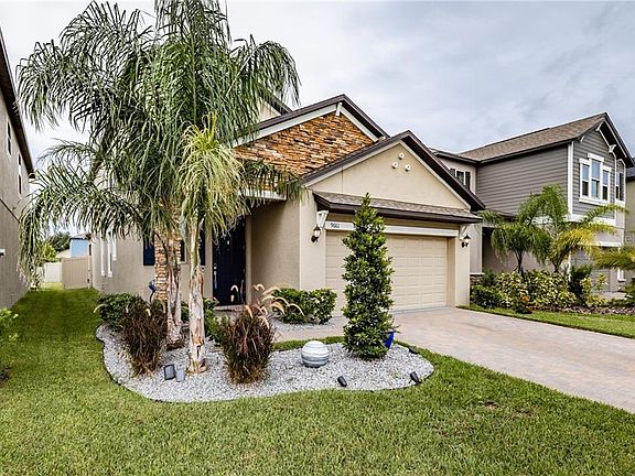 3rd image of 9661 Ivory Dr