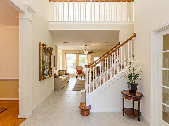 4th image of 1302 Gray Hills Ct