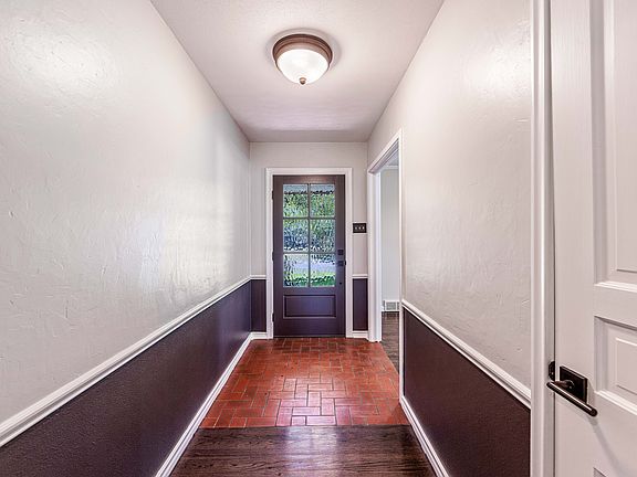 2nd image of 3625 Norcross Ln