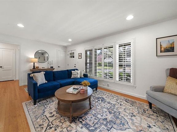 5th image of 4420 W 54th St