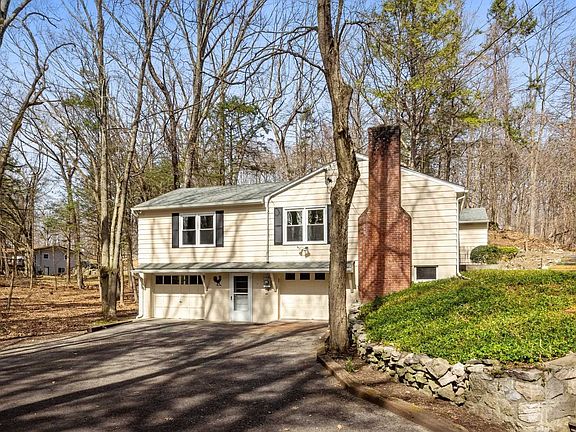 2nd image of 14 Wildwood Dr