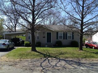 2578 Creve Coeur Mill Rd, Maryland Heights, MO