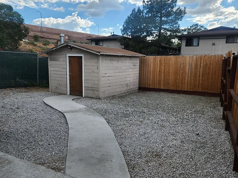 459 Field St — Photo 18