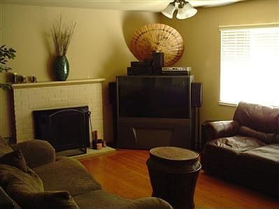 2nd image of 1833 65th Ave