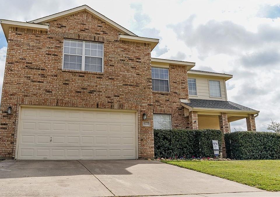1st image of 8400 Fern Lake Ct