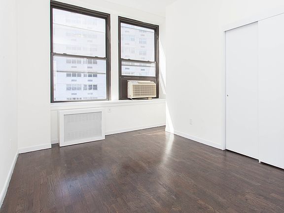2nd image of 65 4th Ave APT 5A