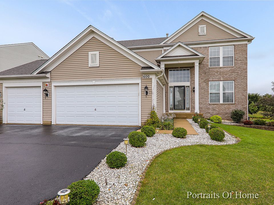 1st image of 600 Bradford Ln