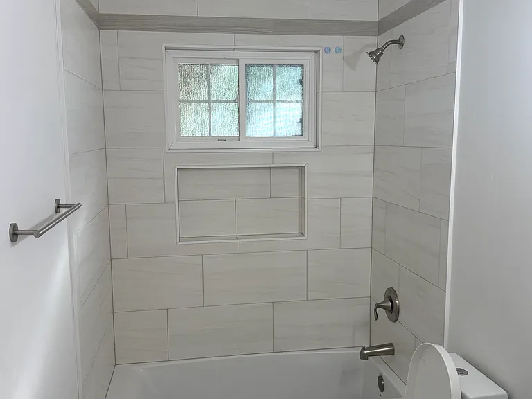 7244 Catamaran Dr — Photo 4