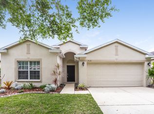 712 Parsons Pointe St, Seffner, FL 33584