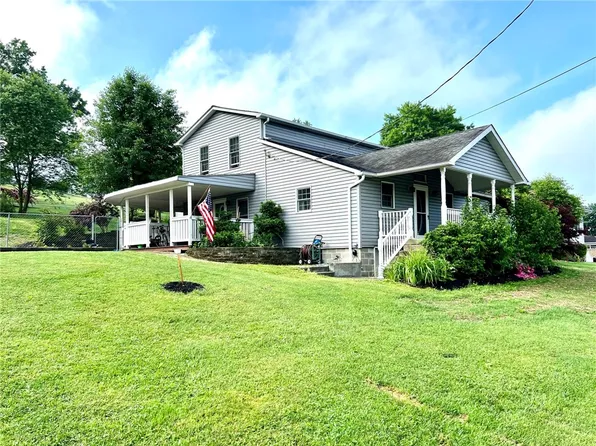 460 Davidson Siding Rd, Grindstone, PA 15442