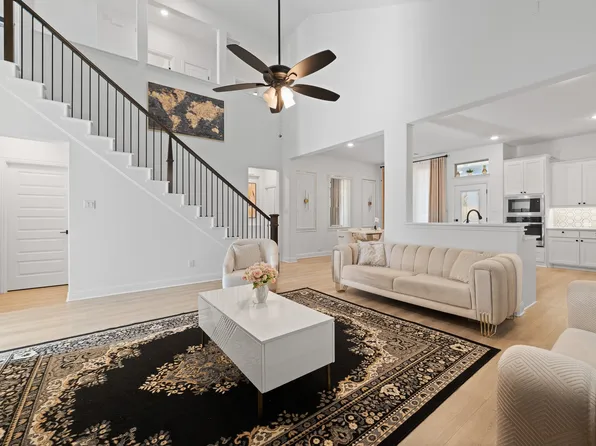 2603 Thornhill Ln, Venus, TX 76084