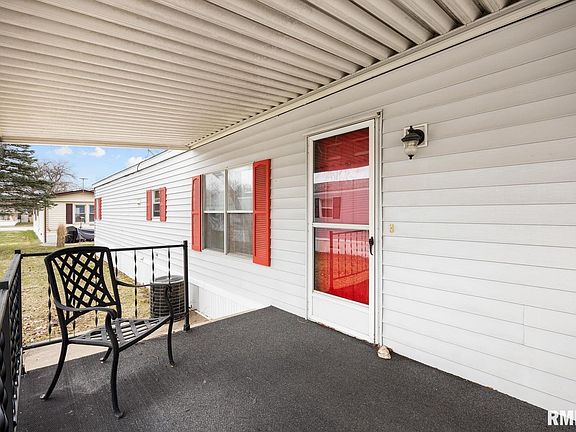 4th image of 101 Aspen Dr
