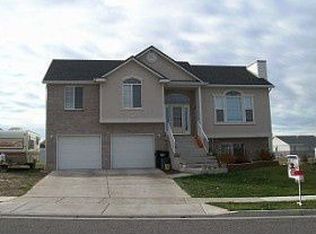 2447 W 2450 N, Clearfield, UT 84015