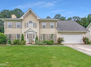 1070 Steeple Run, Lawrenceville, GA 30043