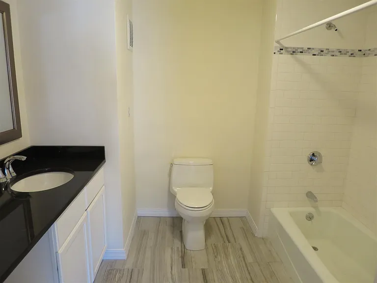 70 Summer St #2L — Photo 5