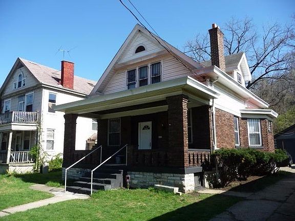 3rd image of 3722 Vine St