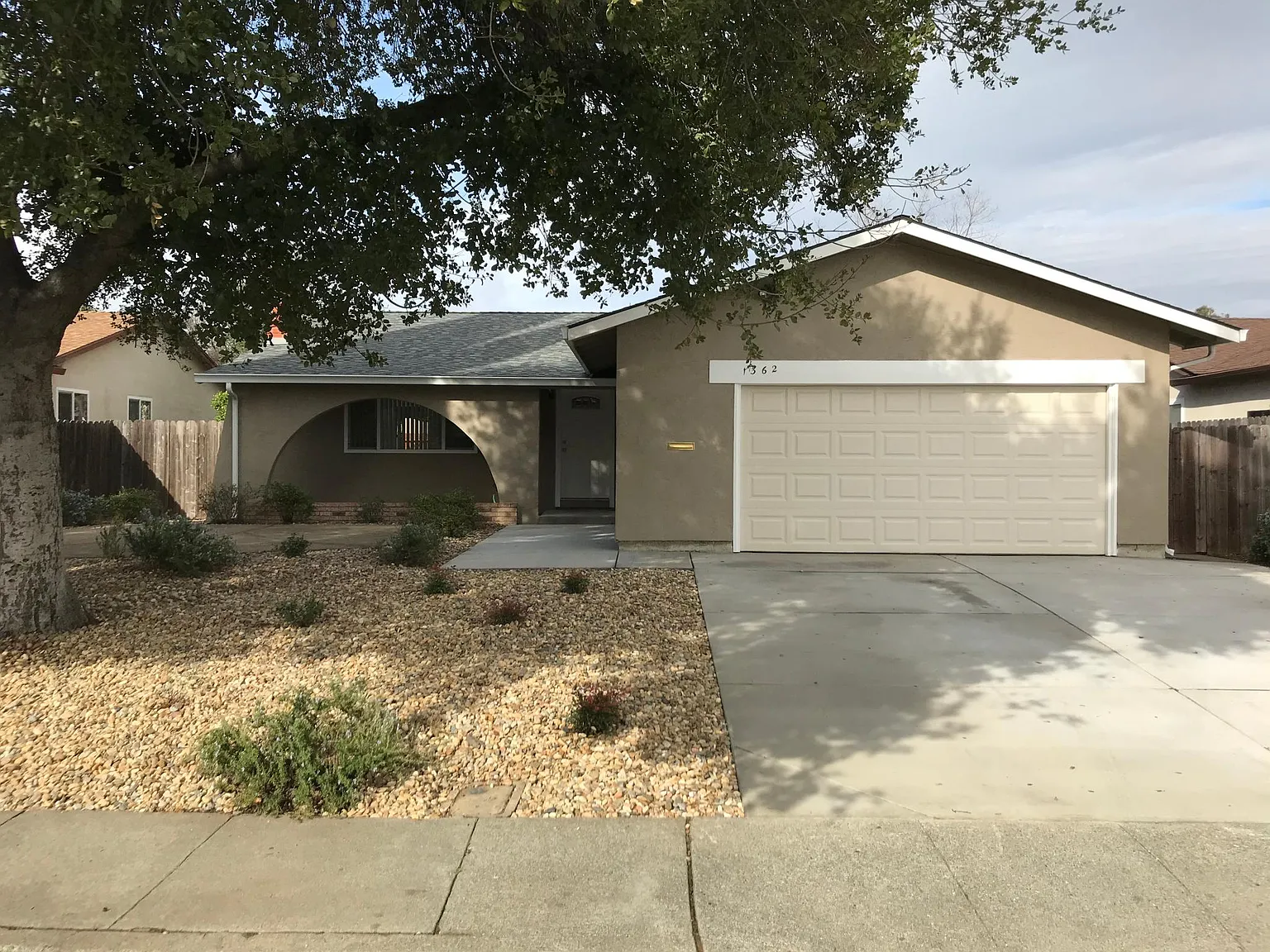 1362 Quail Dr photo 1