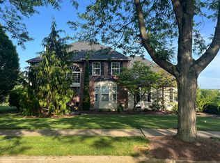2386 Dubonnet Dr, Macungie, PA 18062