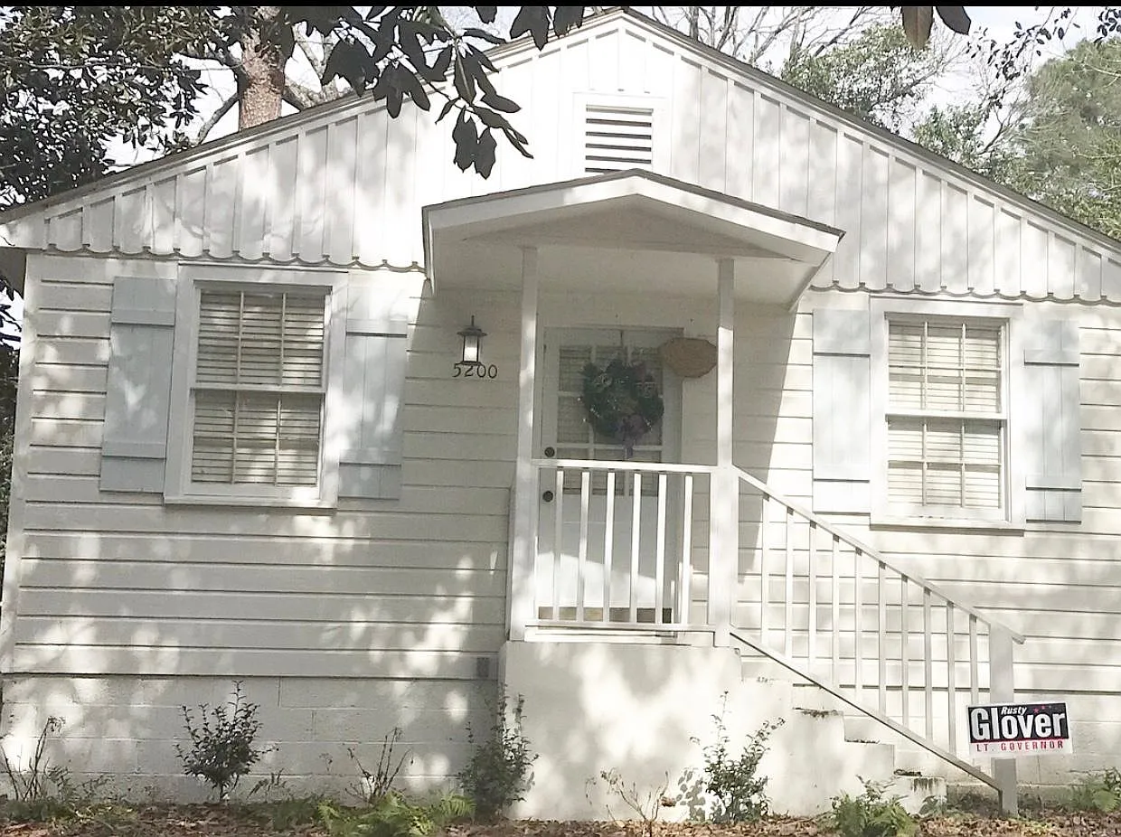 2 bed, 912 sqft, $1,450 — Photo 2