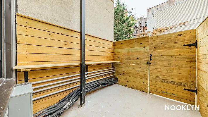 Rented by Nooklyn NYC LLC | media 17