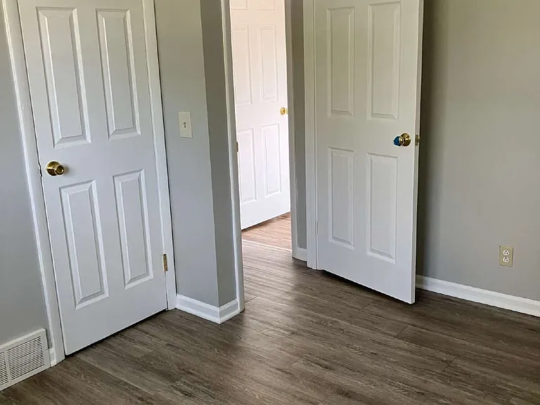 306 Garfield Ave — Photo 21