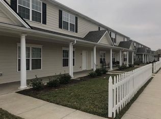 104 Falls Creek Dr, Georgetown, KY 40324