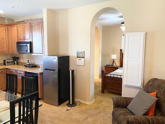 5th image of 2309 E Aster Dr
