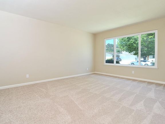 5th image of 6214 Shadelands Dr