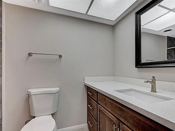 5th image of 1078 Vegas Valley Dr
