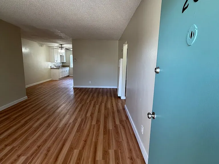 Stone Gate Apartments — Photo 60