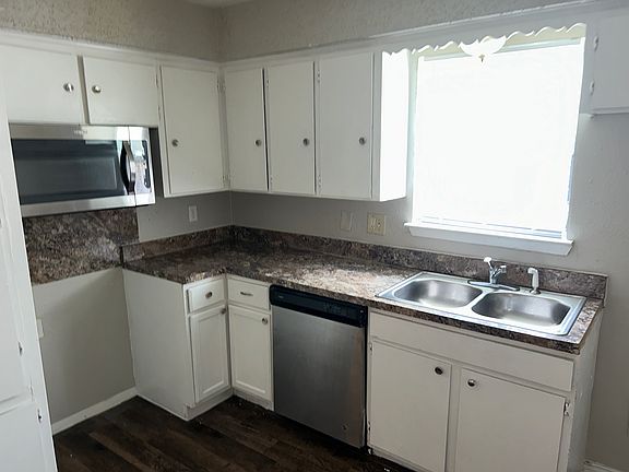 4th image of 1509 Algonquin Dr