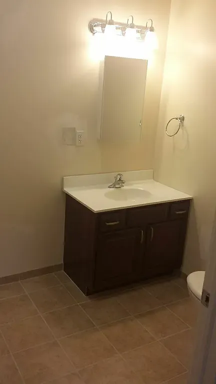 5301 Germantown Ave — Photo 4