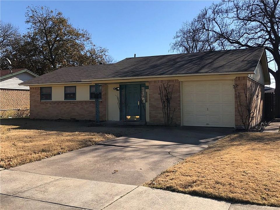 1st image of 2520 Mark Dr