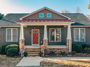 1073 Burkeville Rd, Victoria, VA 23974