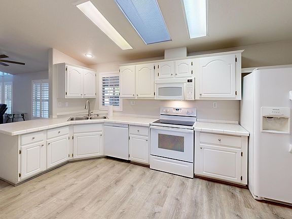 4th image of 11596 W SIERRA DAWN Boulevard #191