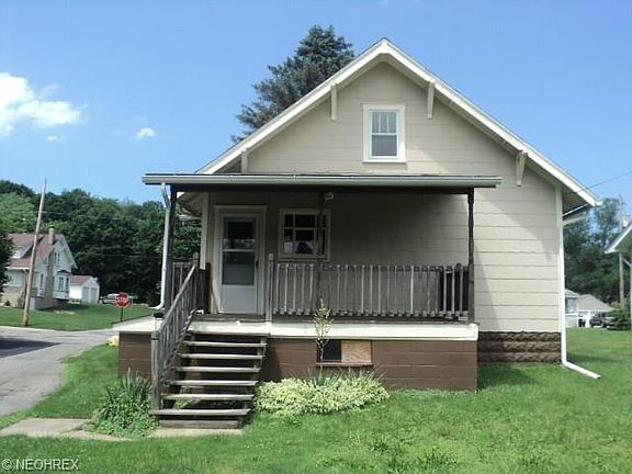 4th image of 455 W North Ave