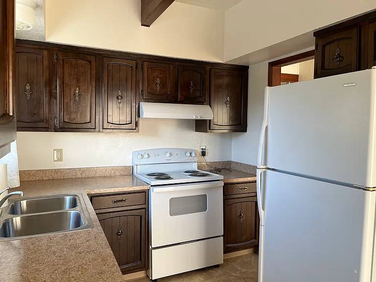 Grizzly Ct — Photo 10