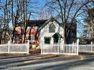 85 Troy Rd, East Greenbush, NY 12061