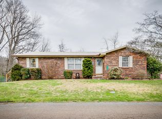 140 Betterley Pl, Elizabethton, TN 37643