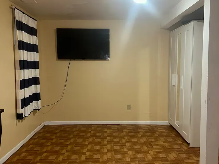 1633 City View Dr — Photo 19