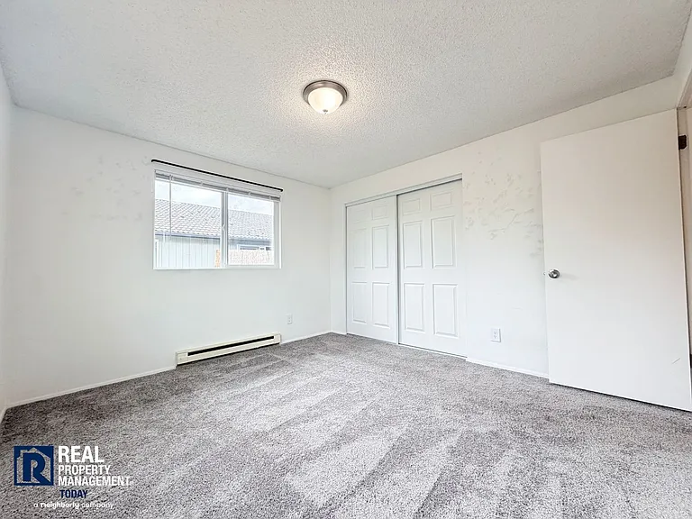 450 Pearl St #460 — Photo 14