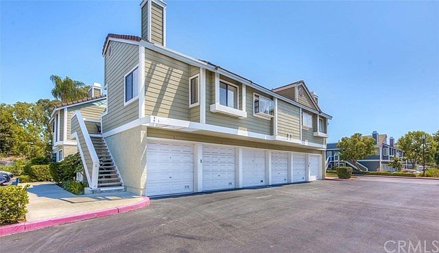 1st image of 11 Hollyhock Ln #222