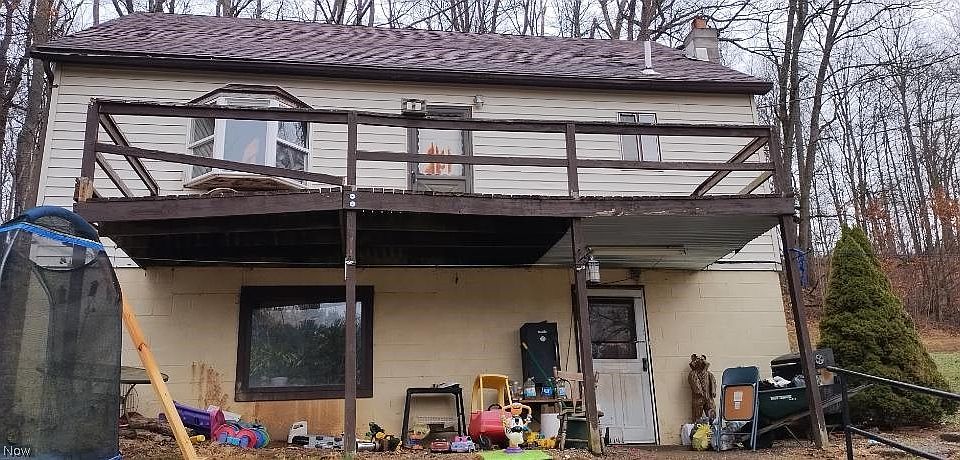 1st image of 25948 Oxford Rd