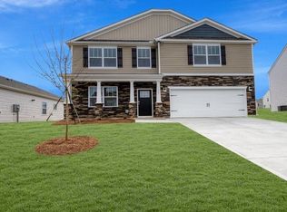 412 Gammon Ln, Fountain Inn, SC 29644