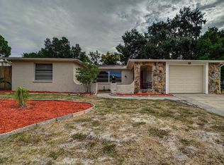 9810 Rainbow Ln, Port Richey, FL 34668